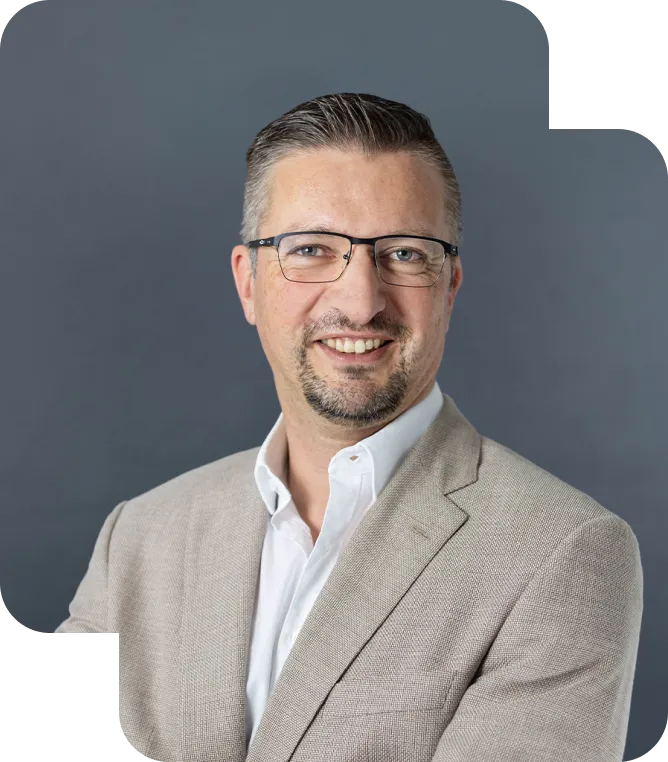 Portrait Foto von Florian Hetzenecker